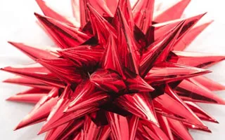 Figura 1: Spiky objects tend to have 'kiki' sounds - Credit: Christmasstockimages